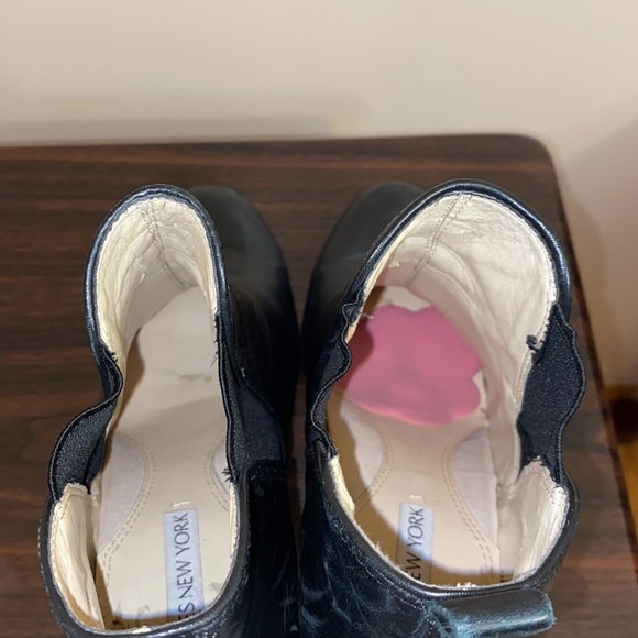 Jones New York Leather Booties Size 8 - Picture 14 of 15
